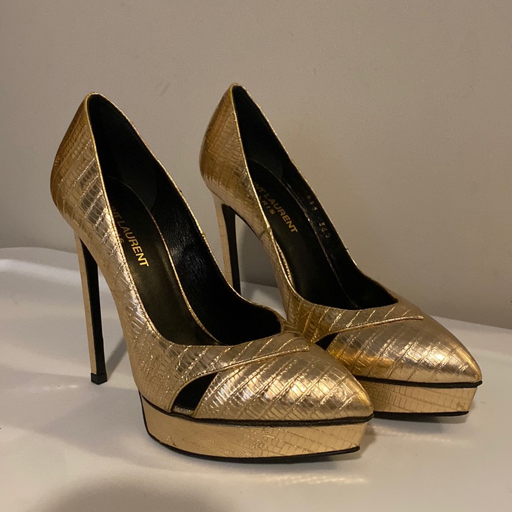 YVES SAINT LAURENT platform pumps.